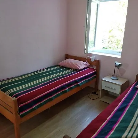 펜션 Two Bedroom House With A Private Yard - Levante 투라니